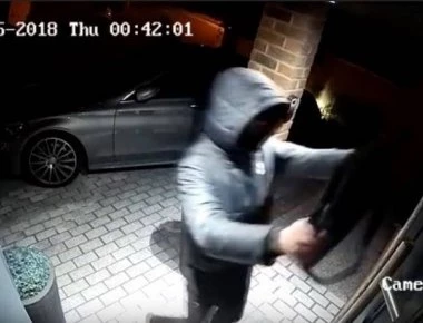 Βρετανία: Έκλεψαν ολοκαίνουρια Mercedes μέσα σε 20 δευτερόλεπτα! (βίντεο)
